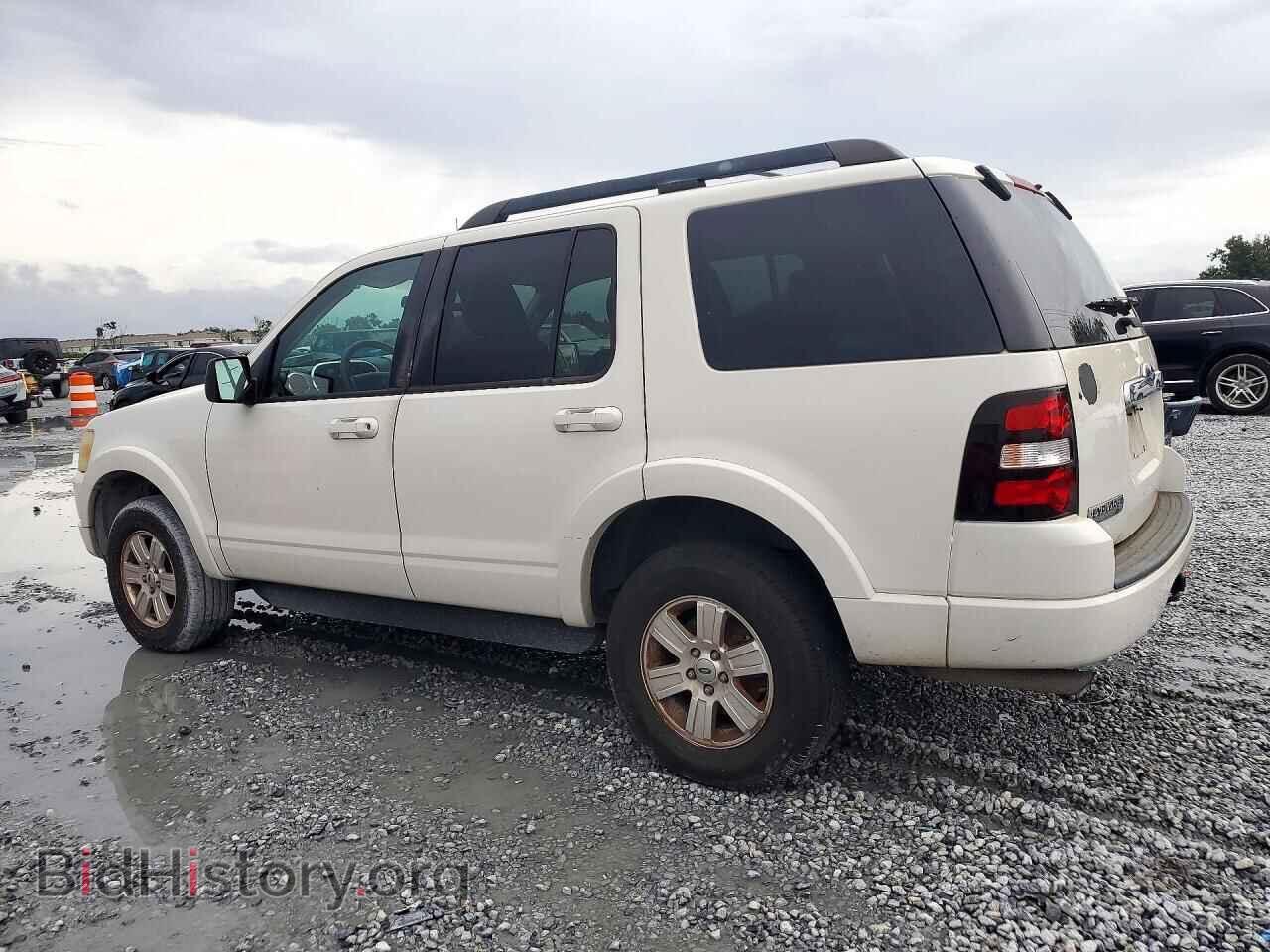 2010 FORD EXPLORER - VIN: 1FMEU6DE0AUA32875 - Фото 2