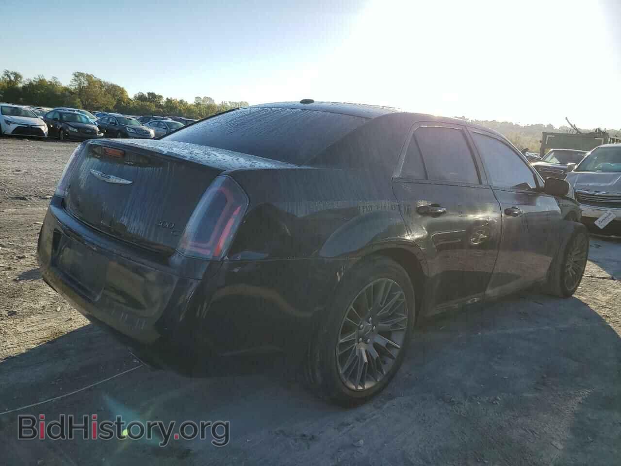2013 CHRYSLER 300 - VIN: 2C3CCADG1DH727610 - Фото 3