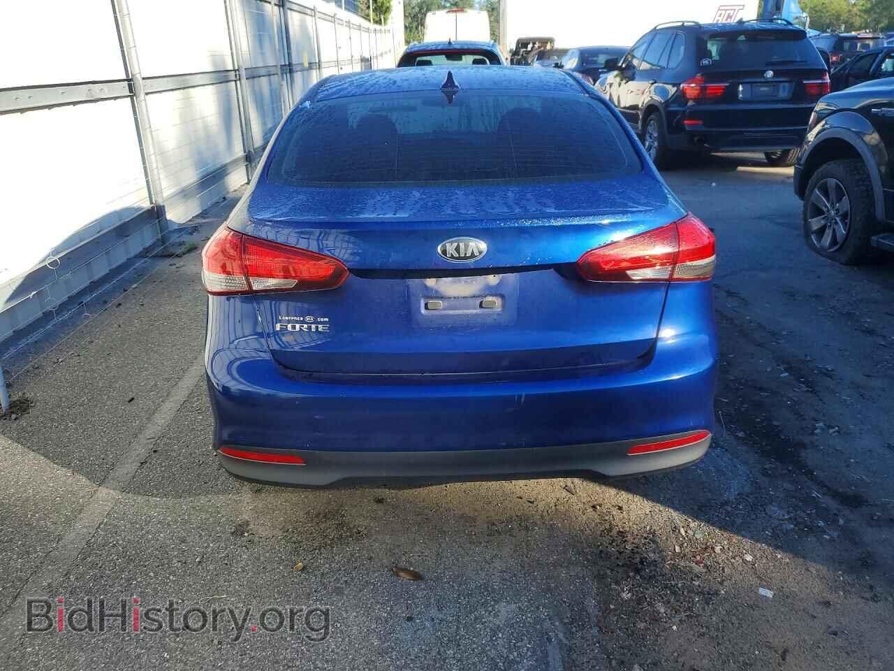 2017 KIA FORTE - VIN: 3KPFK4A78HE141604 - Photo 6