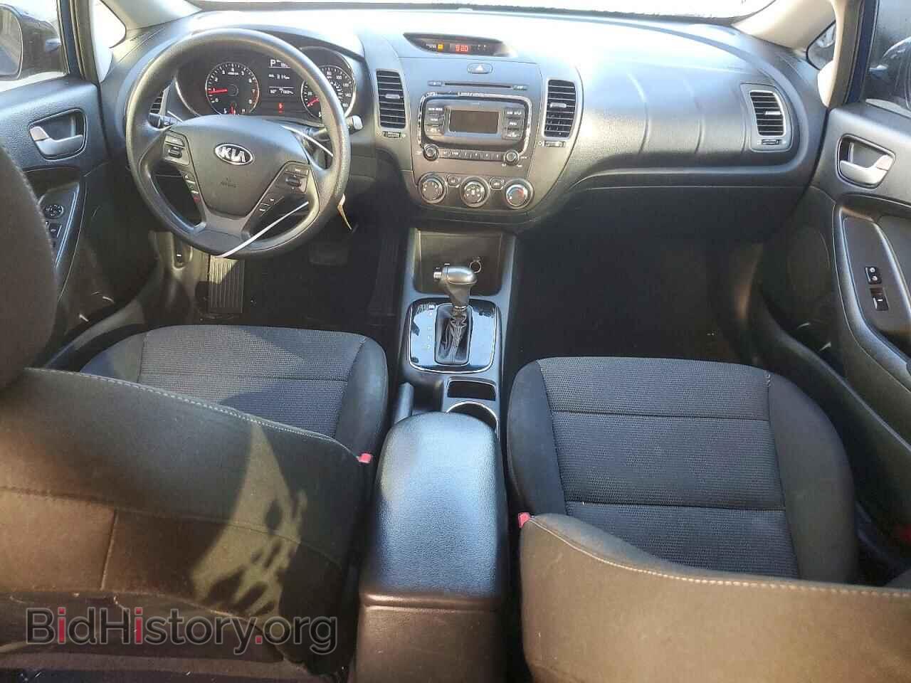 2017 KIA FORTE - VIN: 3KPFK4A78HE141604 - Photo 8