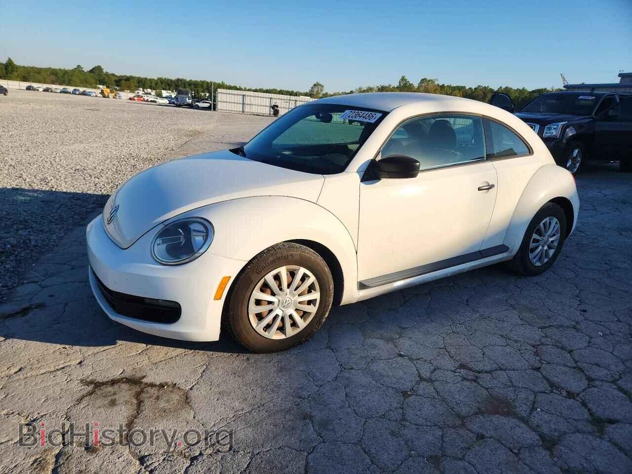 Фотография 3VWFP7AT3CM616345 - VOLKSWAGEN BEETLE 2012