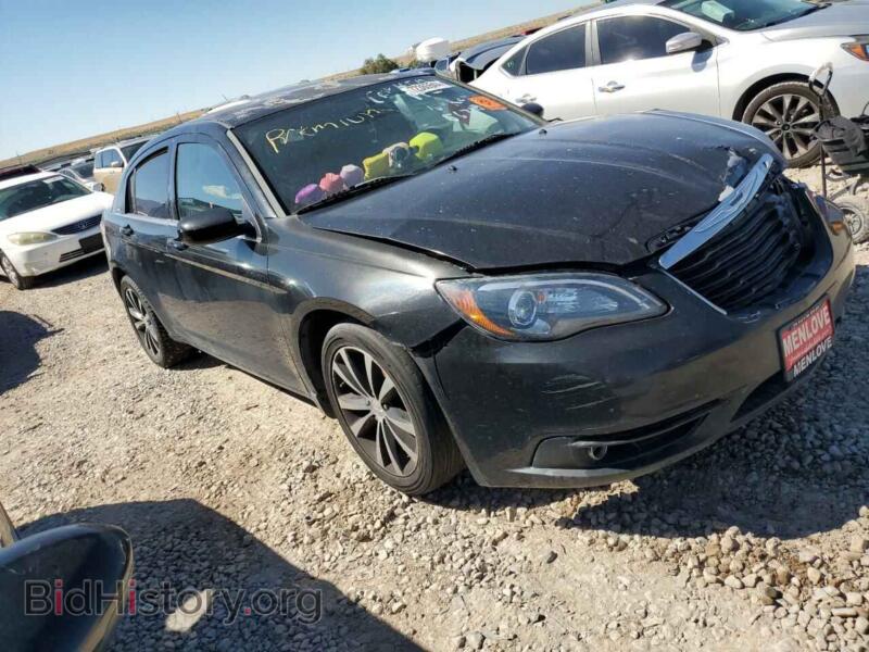 2011 Chrysler 200 (VIN 1C3BC8FG1BN567430) — photo 4 of 11