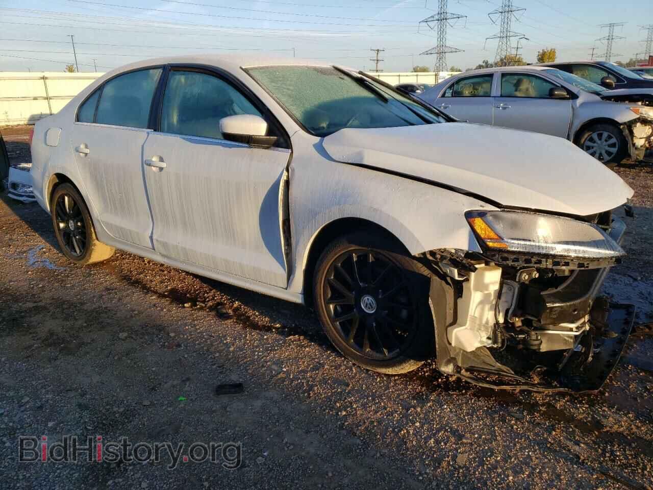 2017 VOLKSWAGEN JETTA - VIN: 3VW2B7AJ4HM384440 - Фото 4