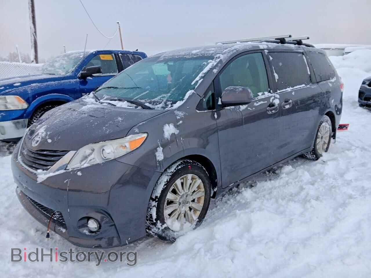 Photo 5TDJK3DC5BS019308 - TOYOTA All Models 2011