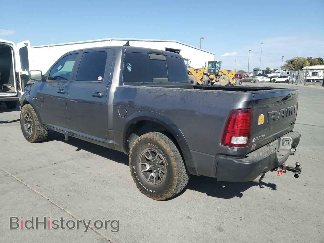 2018 RAM 1500 - VIN: 1C6RR7YT7JS159471 - Фото 2