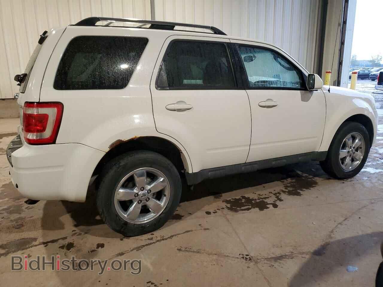 2011 FORD ESCAPE - VIN: 1FMCU9EG3BKC26306 - Фото 3
