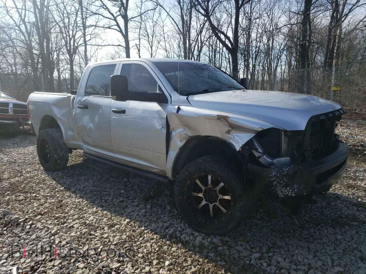 2016 RAM 2500 - VIN: 3C6TR5CT6GG108514 - Фото 4