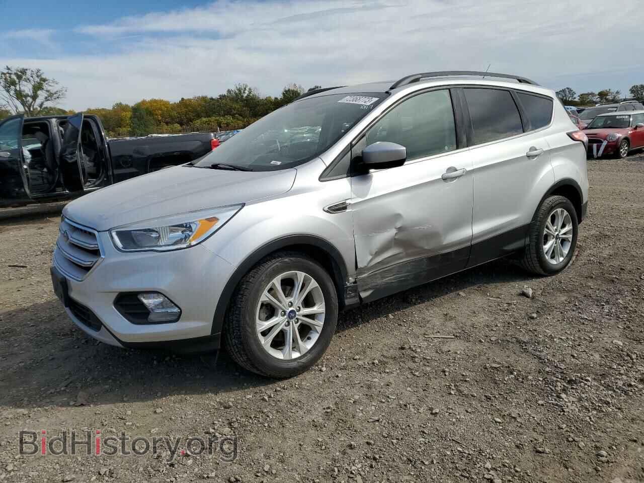 Фотография 1FMCU0GD5JUB45826 - FORD ESCAPE 2018