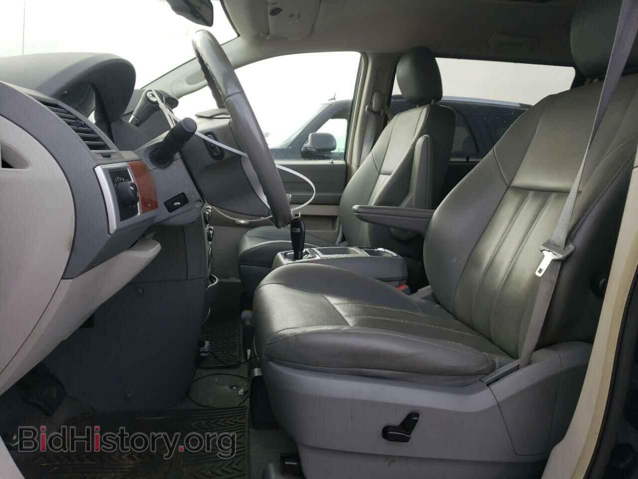 2008 CHRYSLER MINIVAN - VIN: 2A8HR54P28R765489 - Фото 7