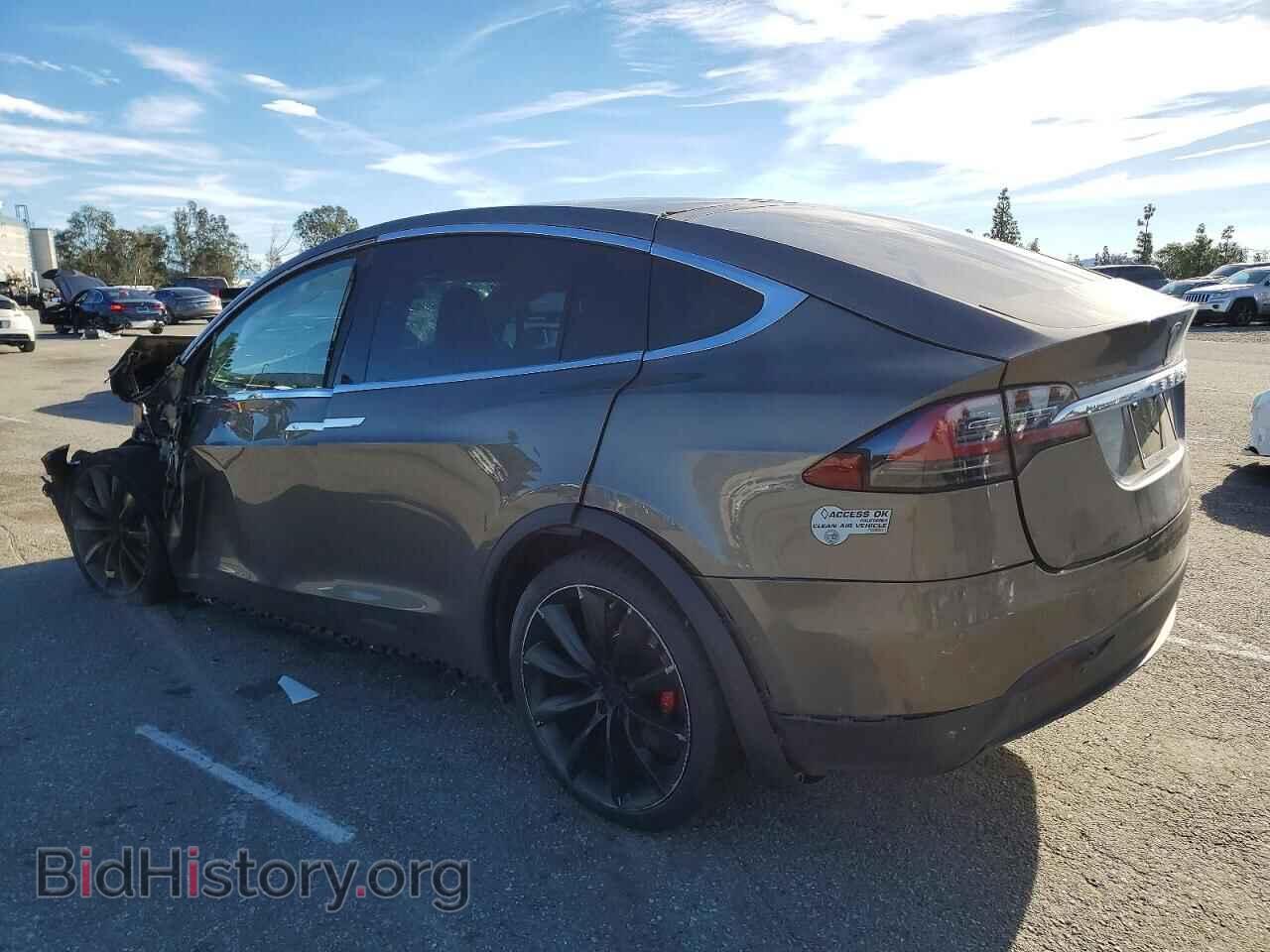 2016 TESLA MODEL X - VIN: 5YJXCBE48GF016326 - Photo 2