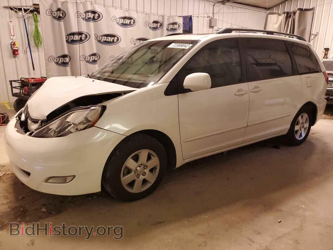 Фотография 5TDYK4CC2AS293263 - TOYOTA SIENNA 2010