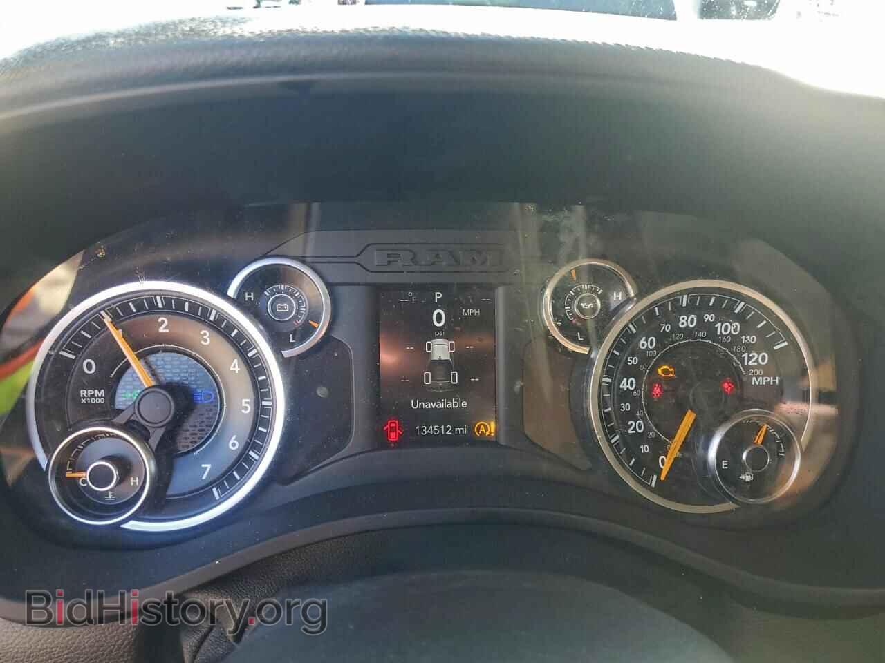 2019 RAM 1500 - VIN: 1C6RRECT9KN590437 - Фото 9