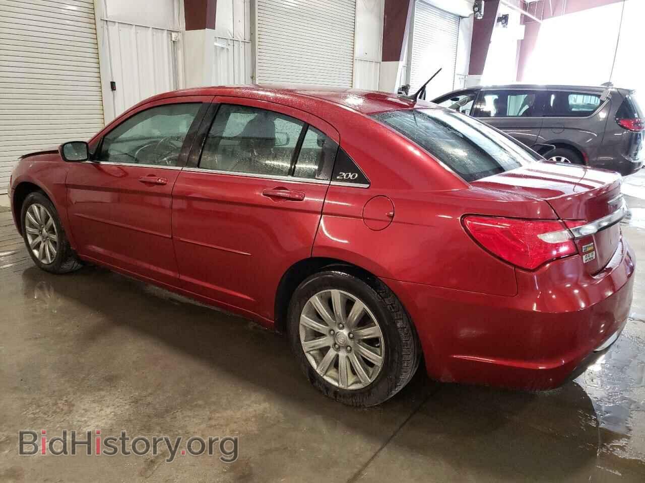 2014 CHRYSLER 200 - VIN: 1C3CCBBG3EN236635 - Фото 2