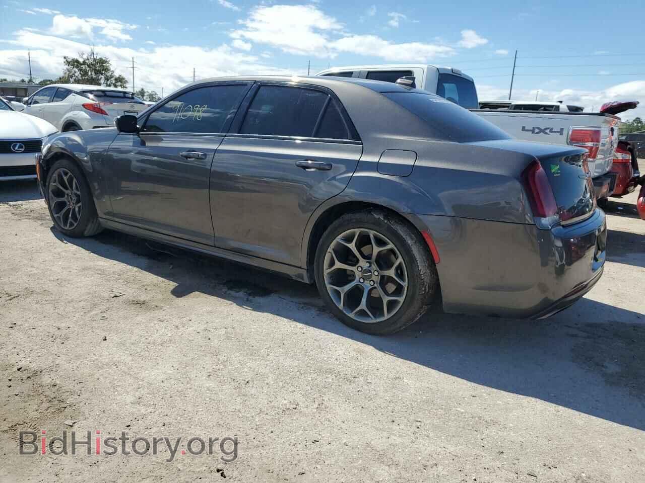 2017 CHRYSLER 300 - VIN: 2C3CCABG3HH577122 - Фото 2