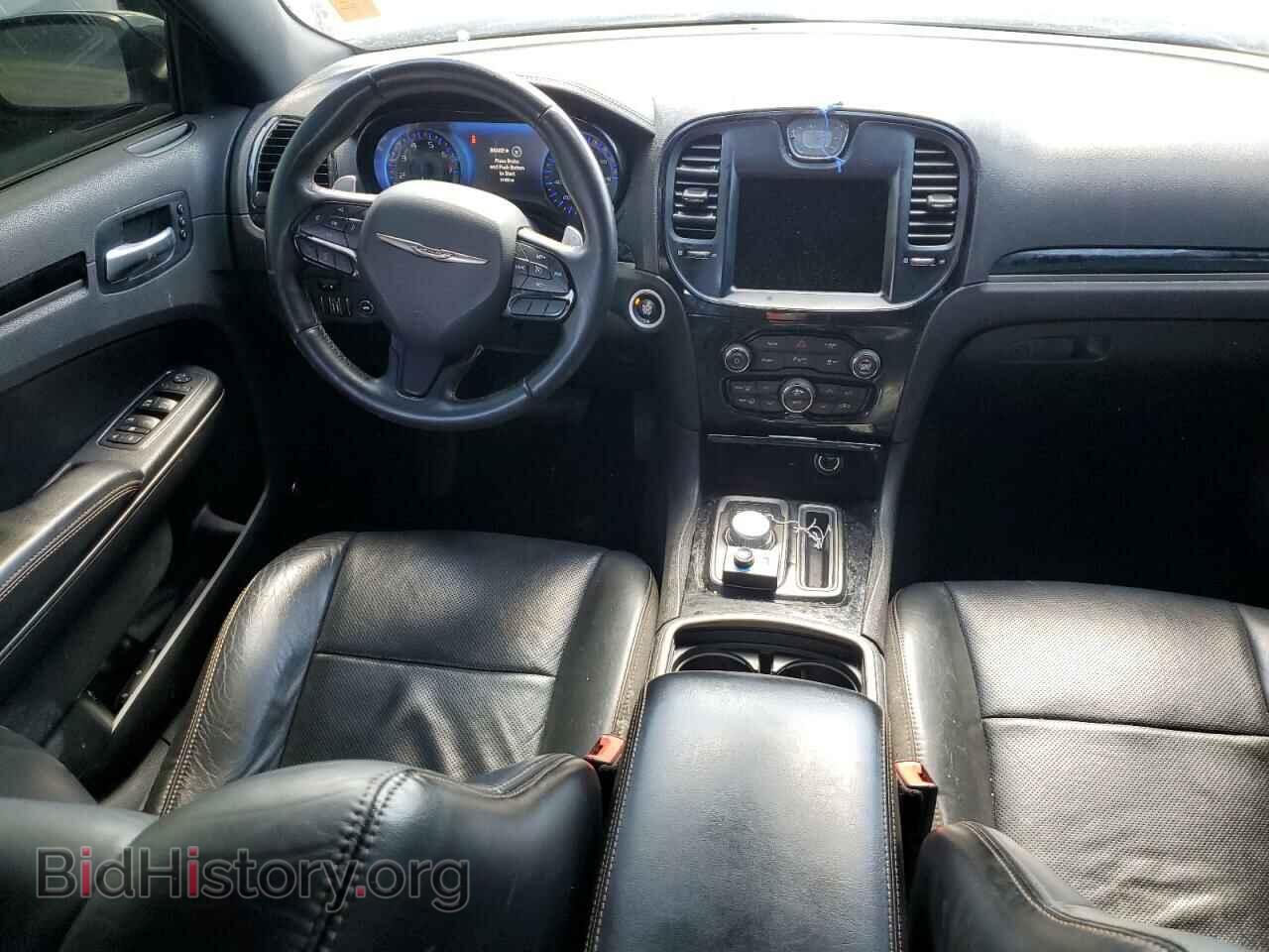 2017 CHRYSLER 300 - VIN: 2C3CCABG3HH577122 - Фото 8