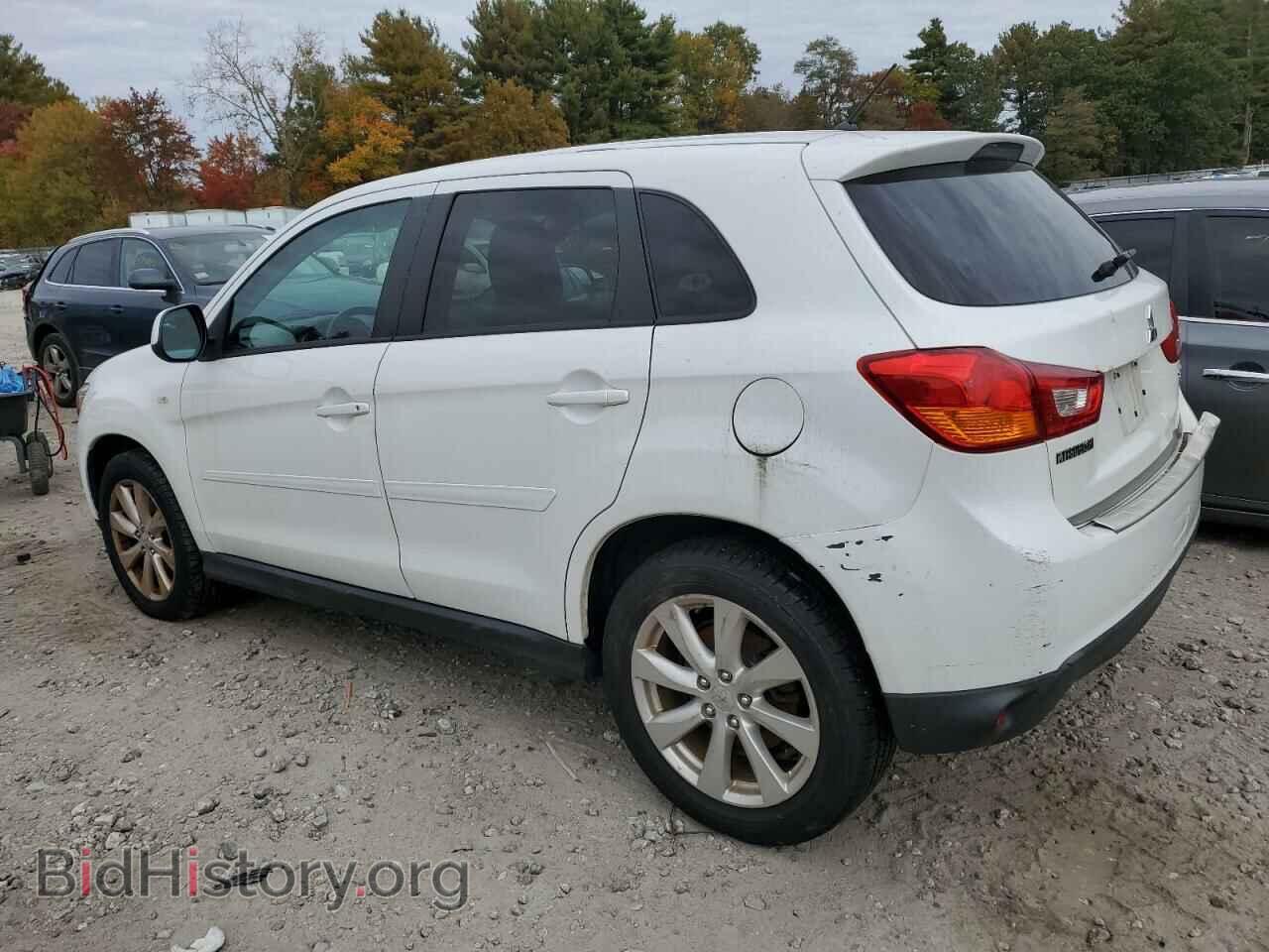 2015 MITSUBISHI OUTLANDER - VIN: 4A4AR3AU5FE049650 - Фото 2