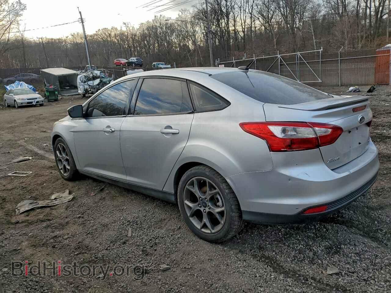 2013 FORD FOCUS - VIN: 1FADP3F22DL297807 - Фото 2