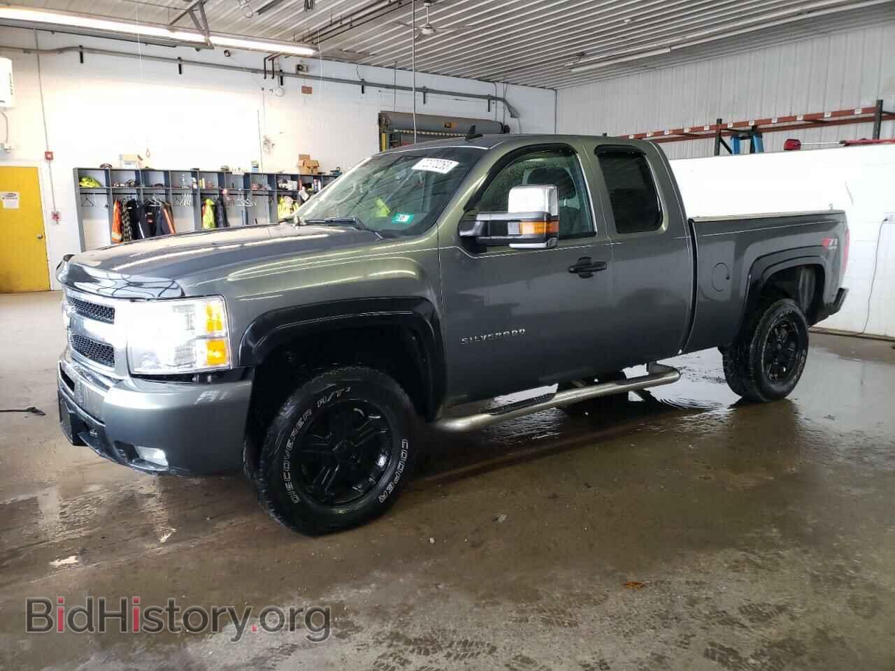 Photo 1GCRKSE33BZ411763 - CHEVROLET ALL Models 2011