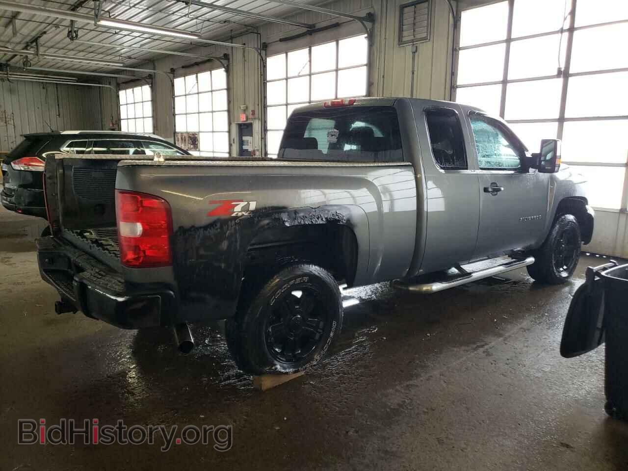 2011 CHEVROLET ALL Models - VIN: 1GCRKSE33BZ411763 - Фото 3