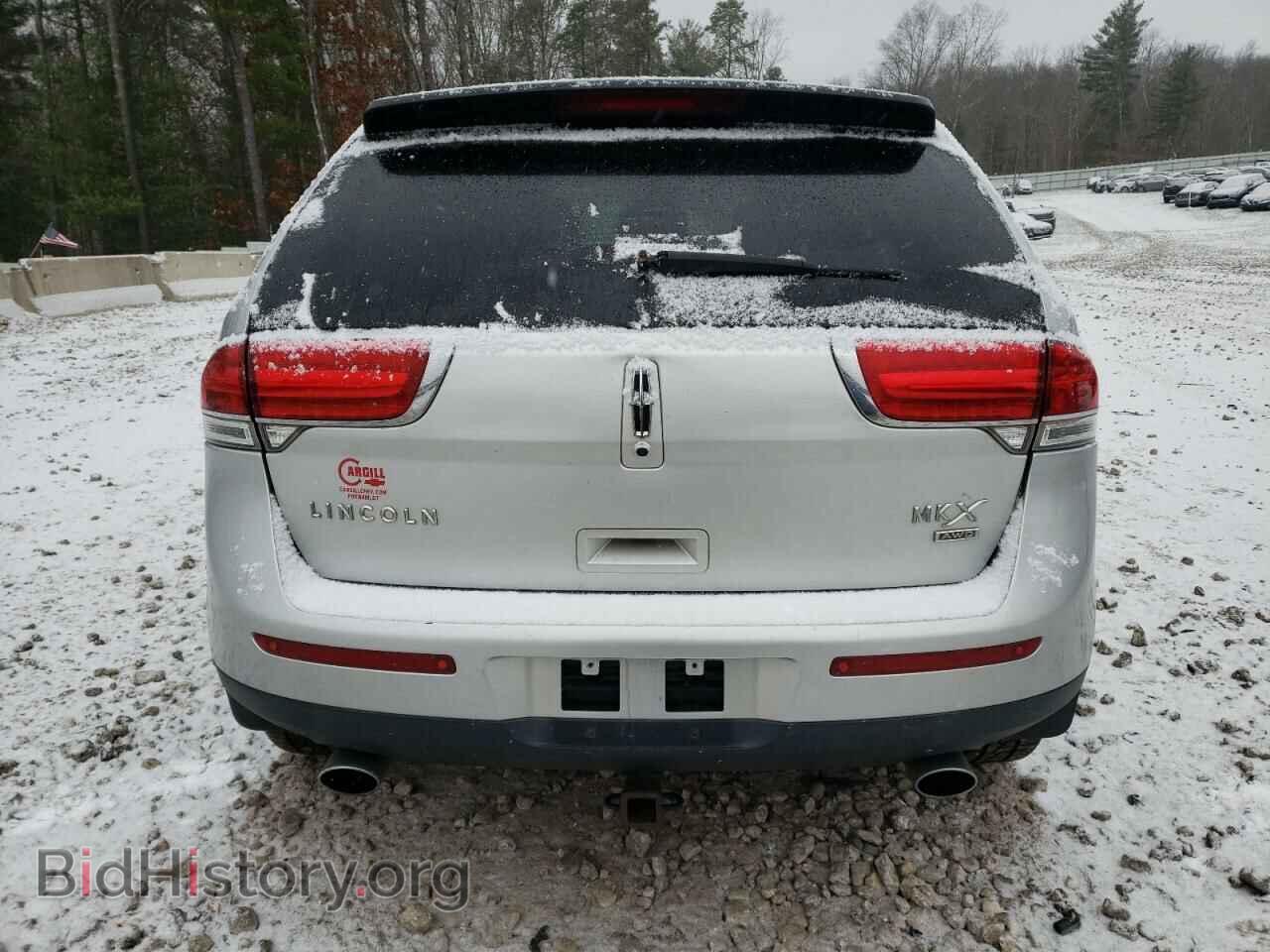 2011 LINCOLN MKX - VIN: 2LMDJ8JK8BBJ11619 - Photo 6