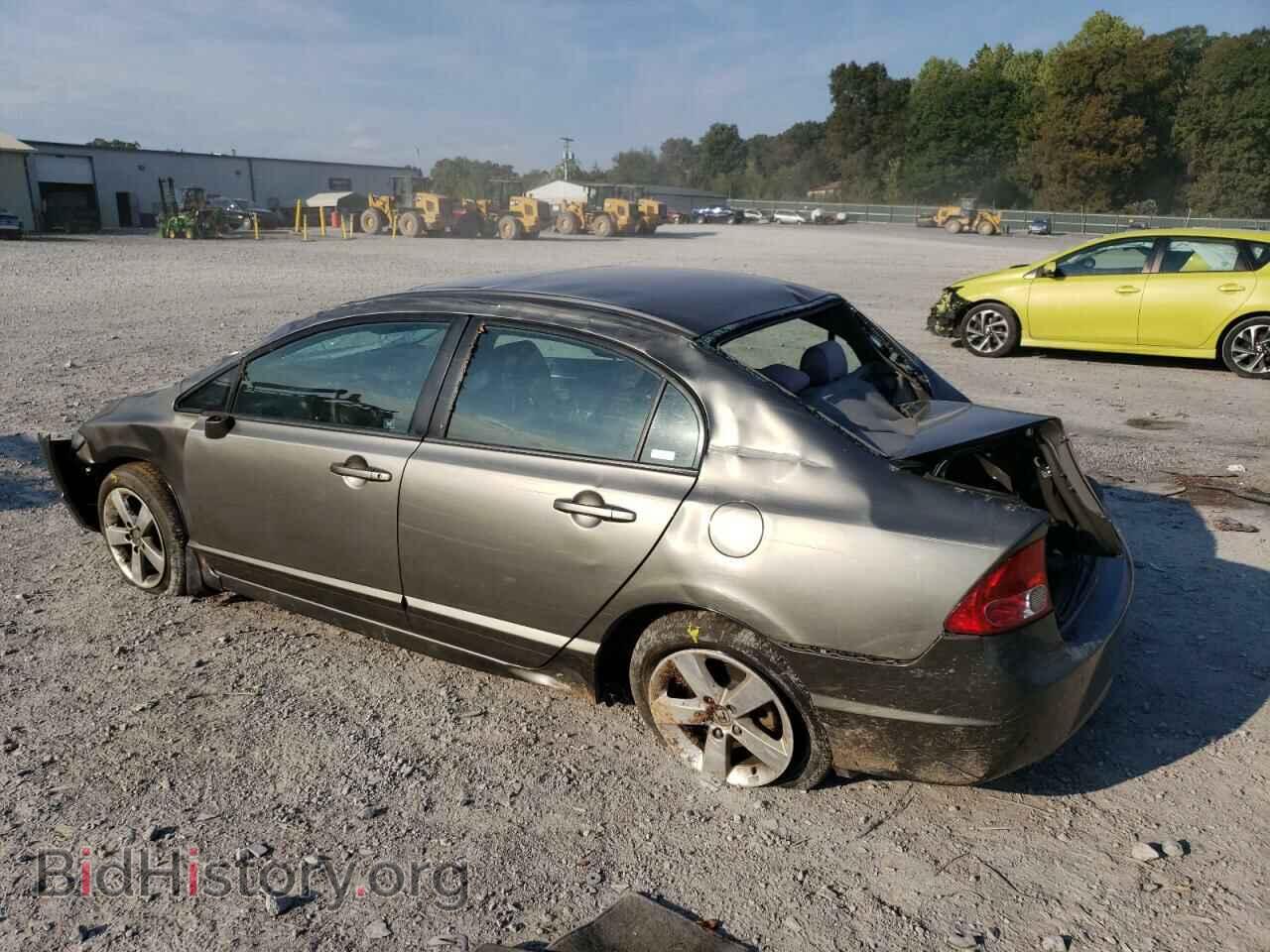 2008 HONDA CIVIC - VIN: 2HGFA16858H351845 - Фото 2