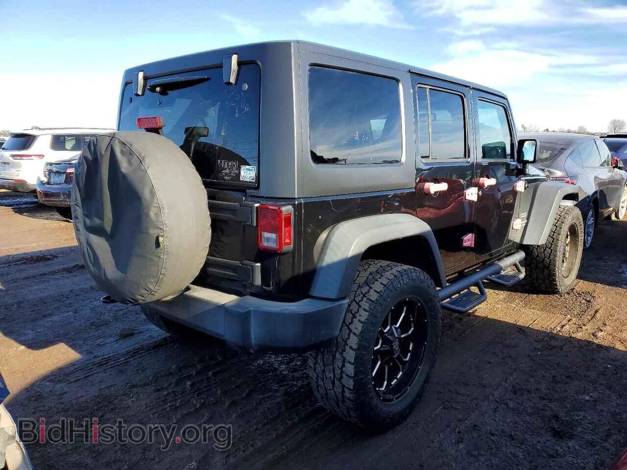 2016 JEEP WRANGLER - VIN: 1C4HJWDG9GL246810 - Фото 3