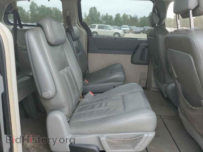 2010 Dodge CARAVAN (VIN 2D4RN5DX9AR435820) — photo 11 of 13