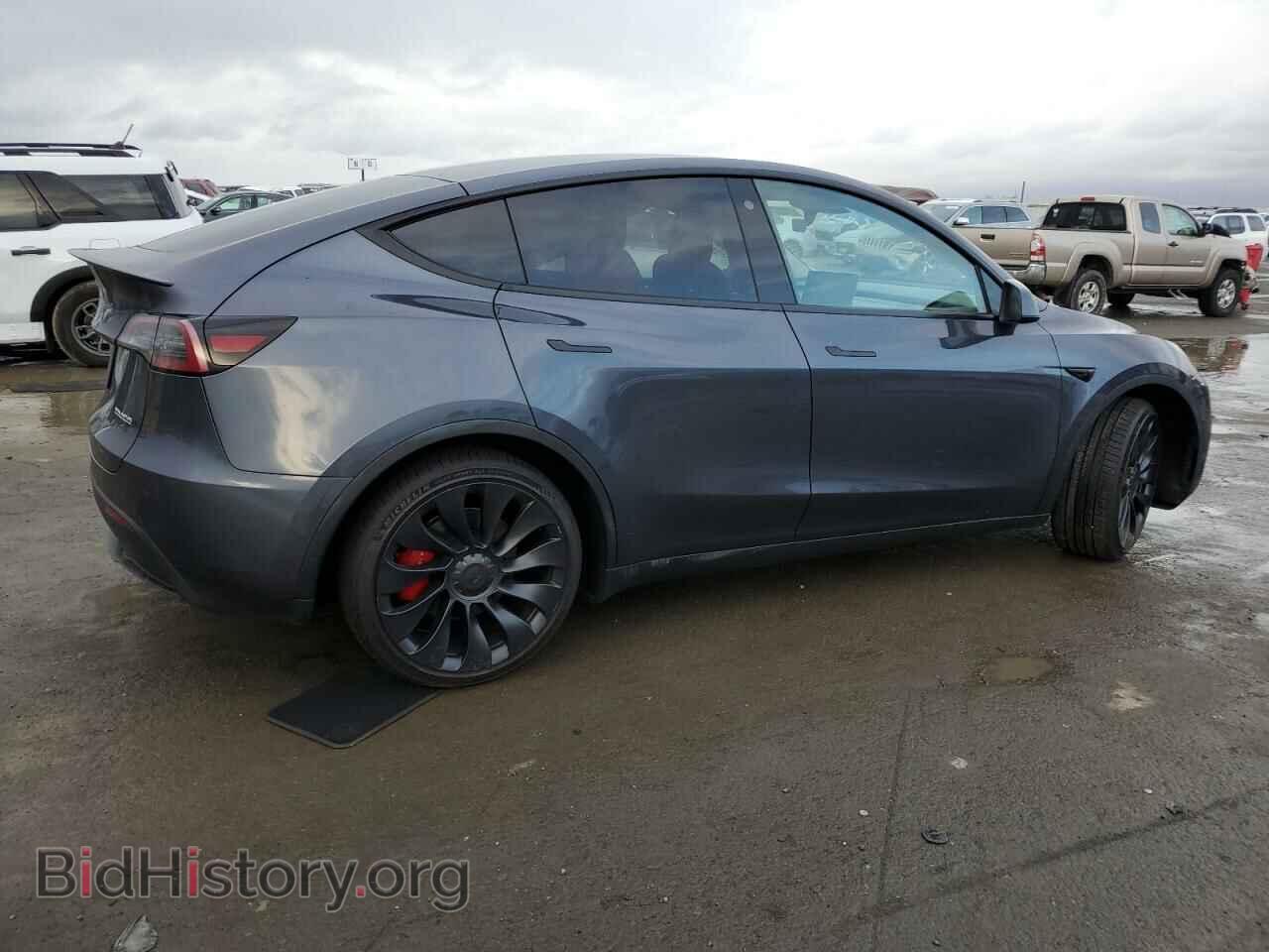 2022 TESLA MODEL Y - VIN: 7SAYGDEF1NF487398 - Фото 3