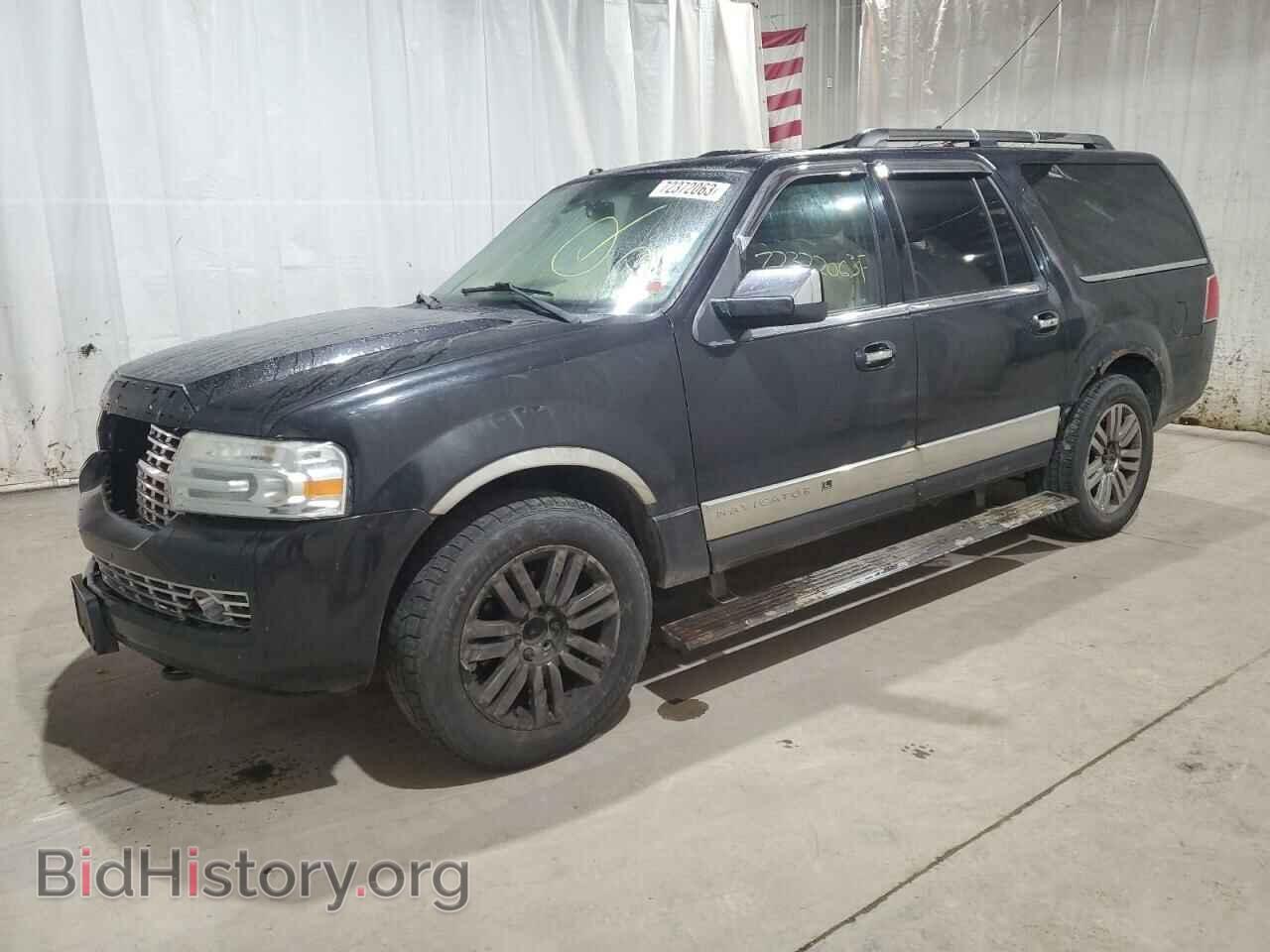 Photo 5LMJJ3J58AEJ10708 - LINCOLN NAVIGATOR 2010