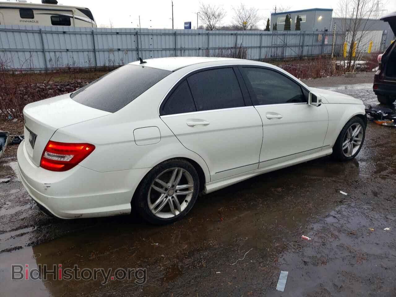 2012 MERCEDES-BENZ C-CLASS - VIN: WDDGF8FB1CA721534 - Фото 3