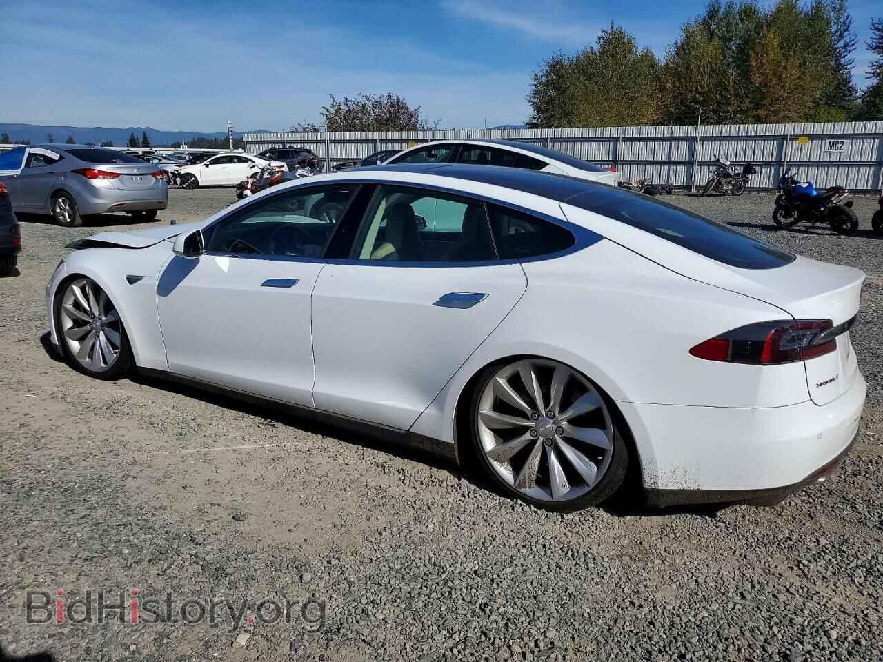2014 TESLA MODEL S - VIN: 5YJSA1H12EFP47522 - Photo 2