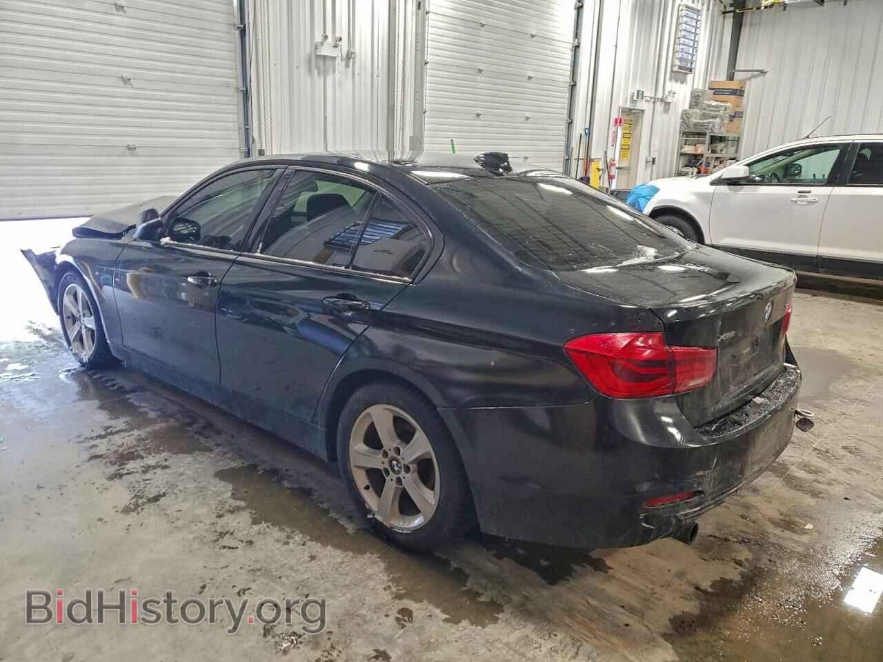 2016 BMW 3 SERIES - VIN: WBA8A3C51GK689552 - Фото 2