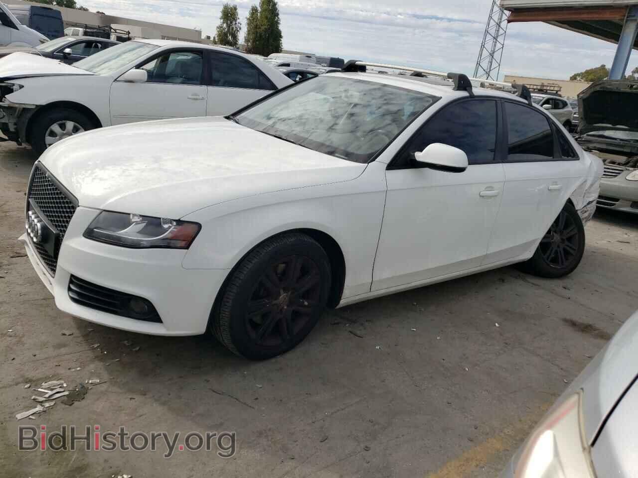 Фотография WAUBFAFLXBA065544 - AUDI A4 2011
