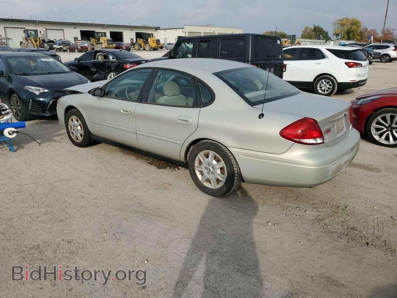 2007 FORD TAURUS - VIN: 1FAFP53U47A133548 - Фото 2