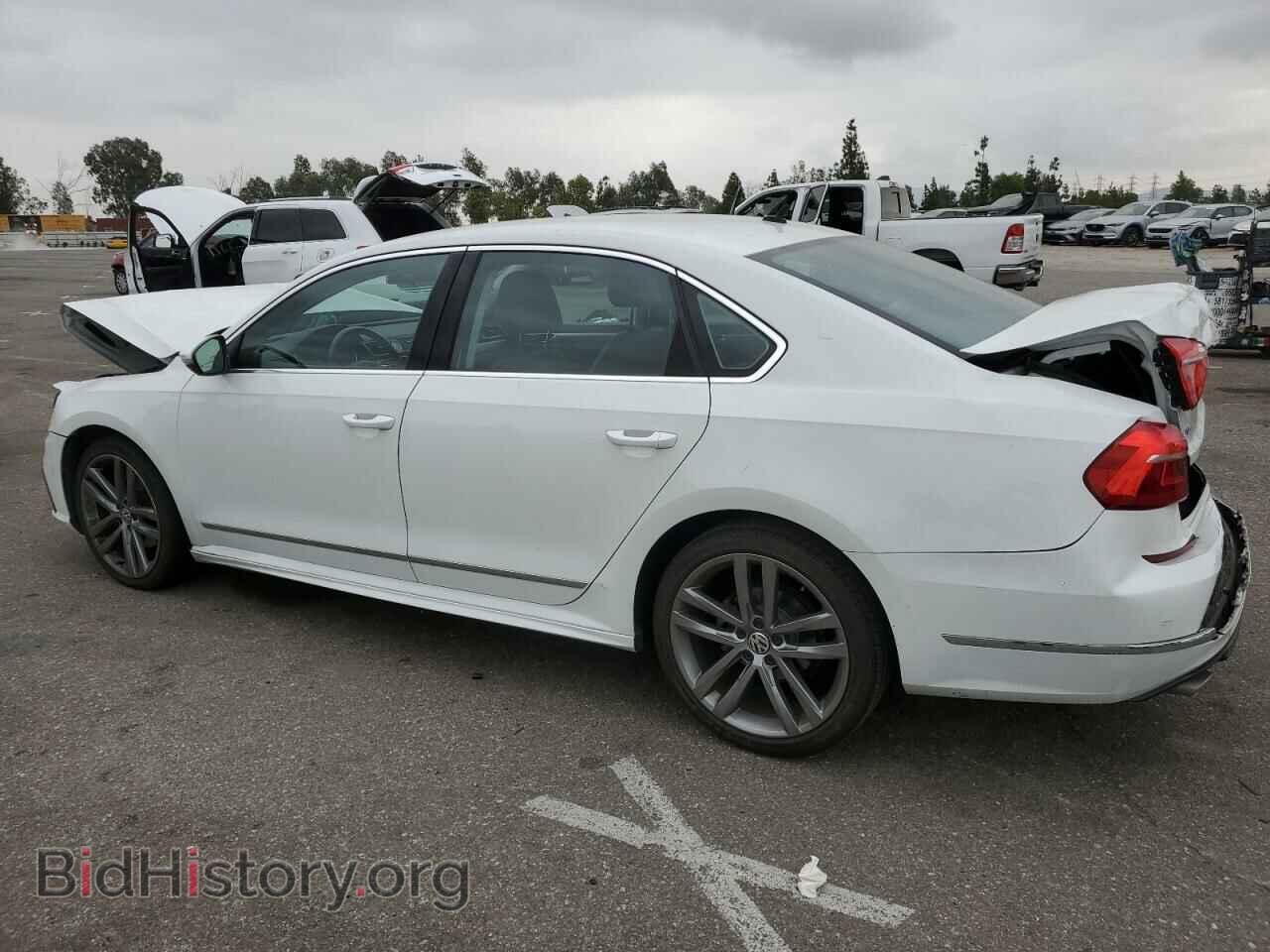 2016 VOLKSWAGEN PASSAT - VIN: 1VWAT7A31GC064552 - Фото 2