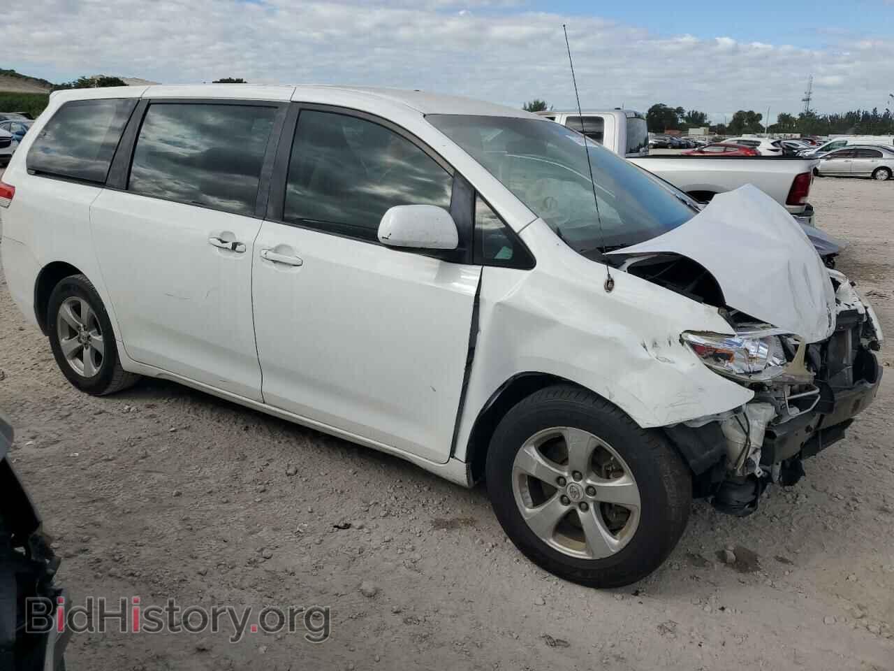 2011 TOYOTA All Models - VIN: 5TDZK3DC8BS024537 - Photo 4