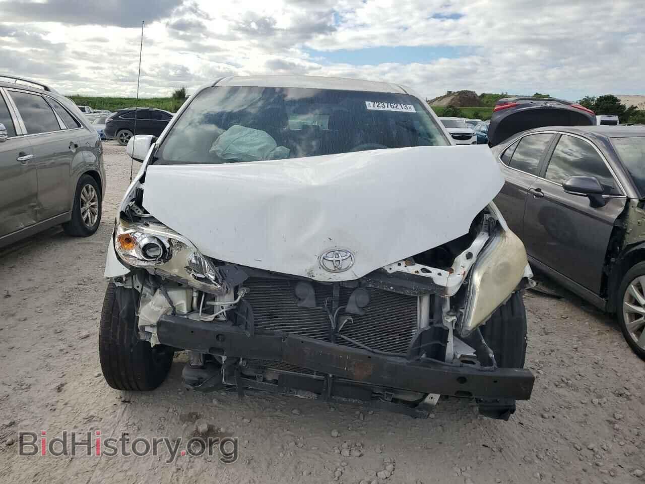 2011 TOYOTA All Models - VIN: 5TDZK3DC8BS024537 - Photo 5