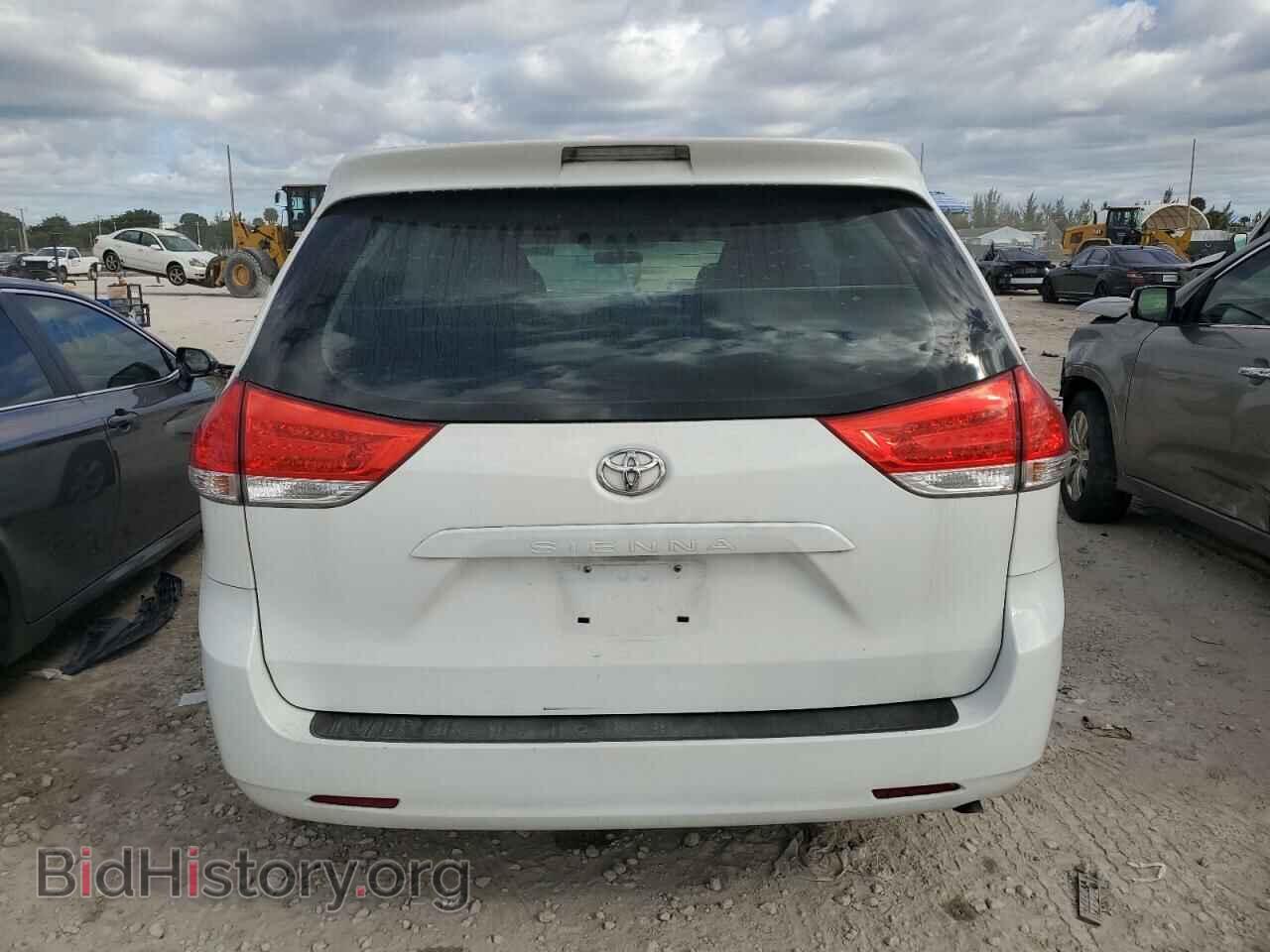 2011 TOYOTA All Models - VIN: 5TDZK3DC8BS024537 - Photo 6