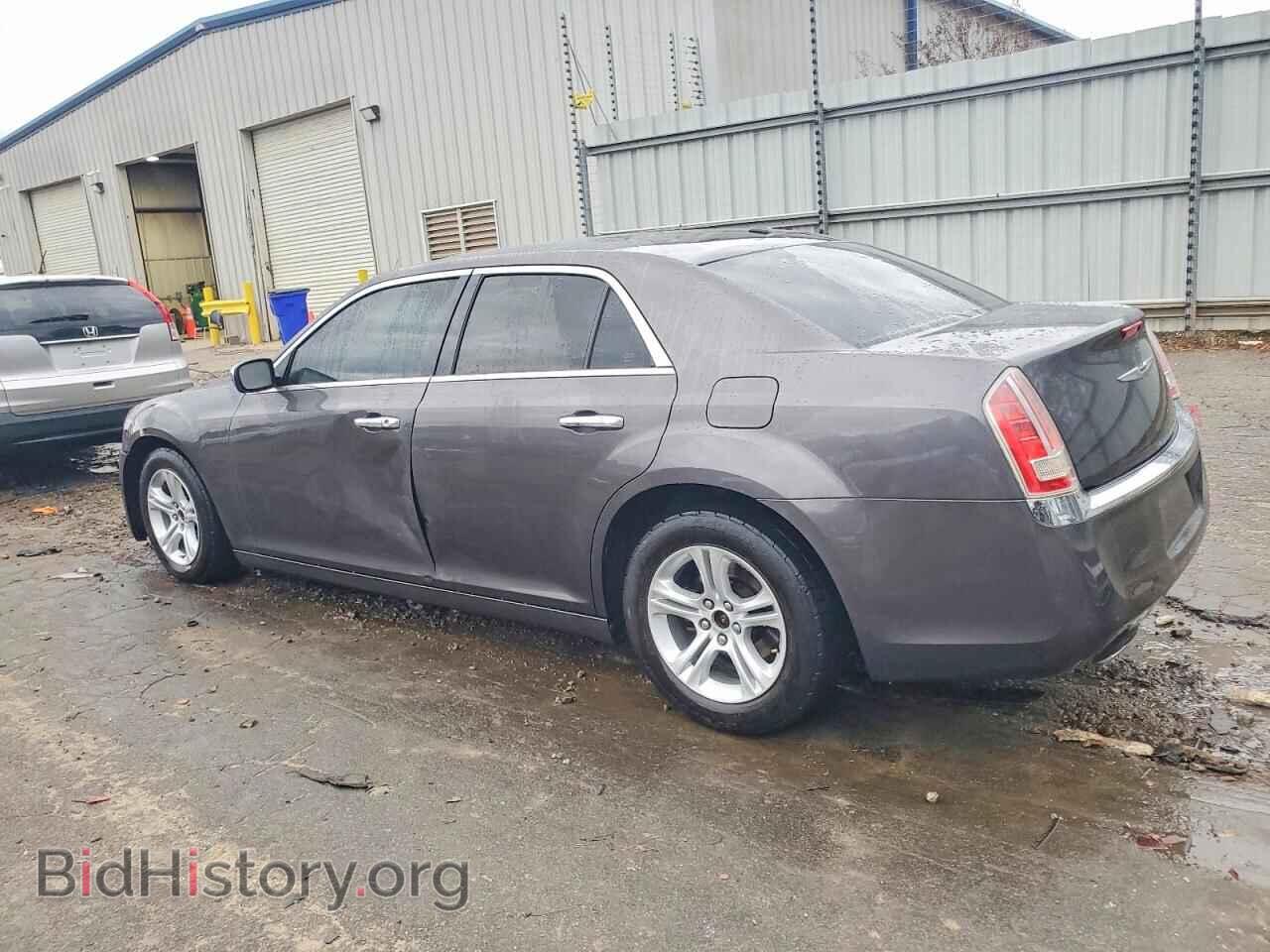 2013 CHRYSLER 300 - VIN: 2C3CCAEG4DH606245 - Фото 2