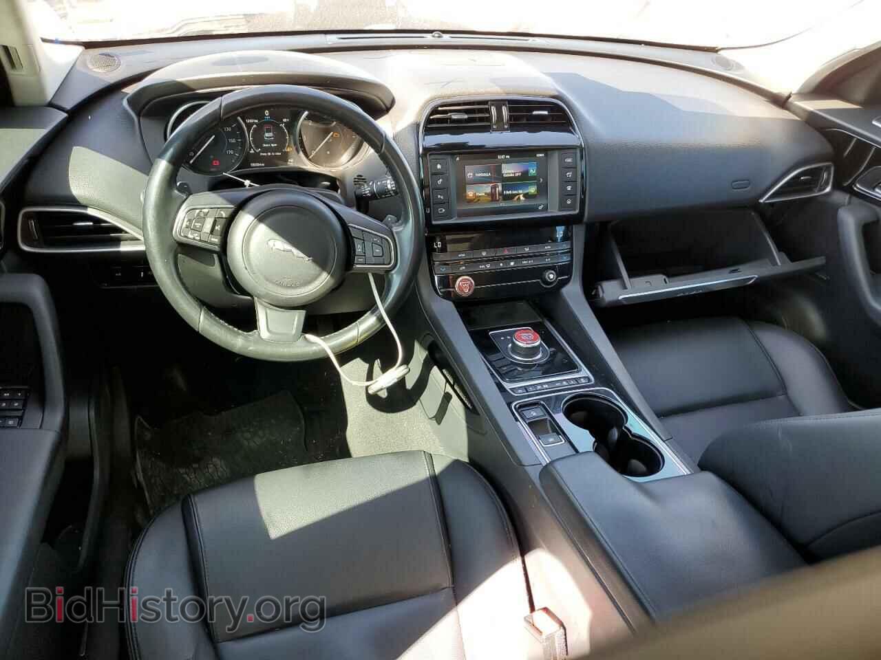 2017 JAGUAR F-PACE - VIN: SADCJ2BN8HA086313 - Фото 8