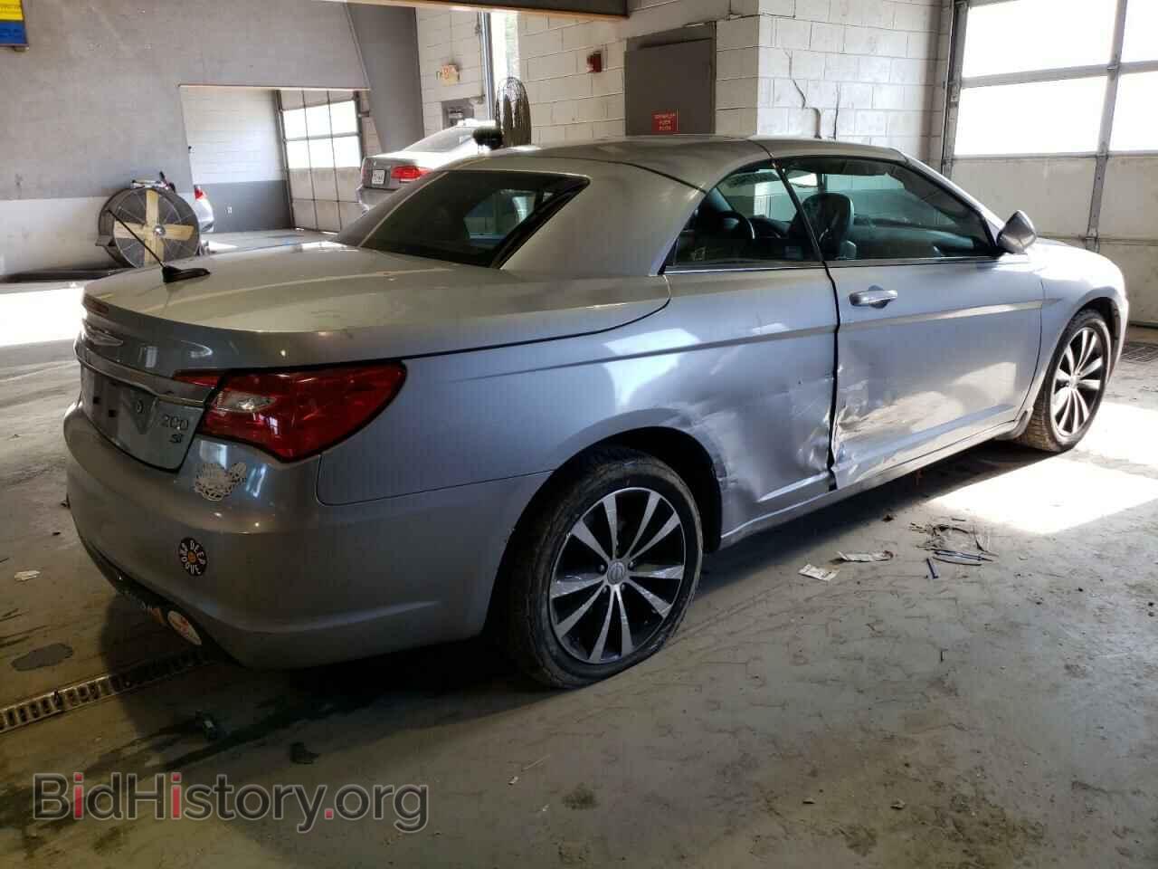 2013 CHRYSLER 200 - VIN: 1C3BCBGG3DN610082 - Фото 3