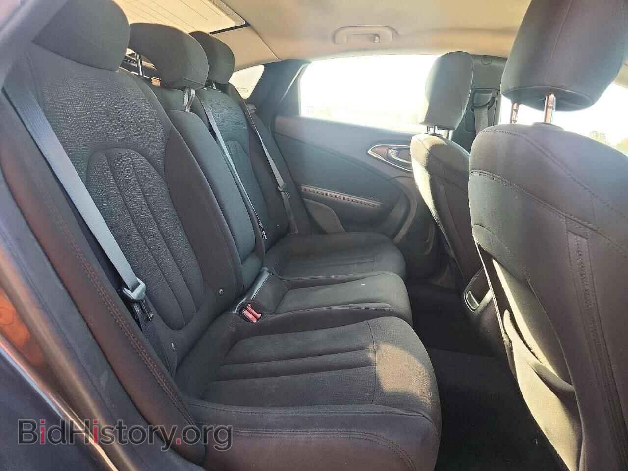 2015 CHRYSLER 200 - VIN: 1C3CCCAB6FN671324 - Photo 10