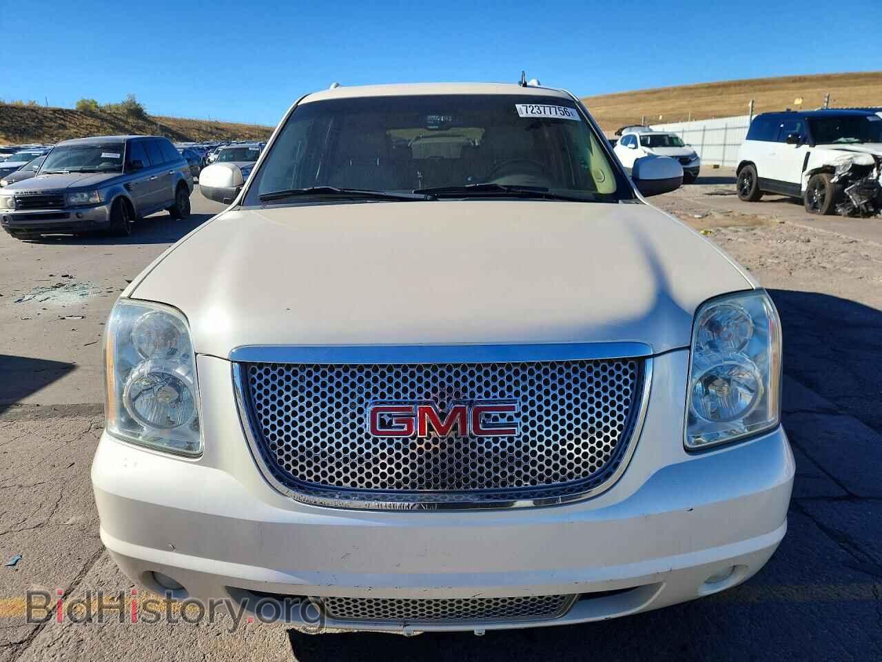 2013 GMC YUKON (VIN 1GKS2MEF7DR260599) — фото 5 из 13