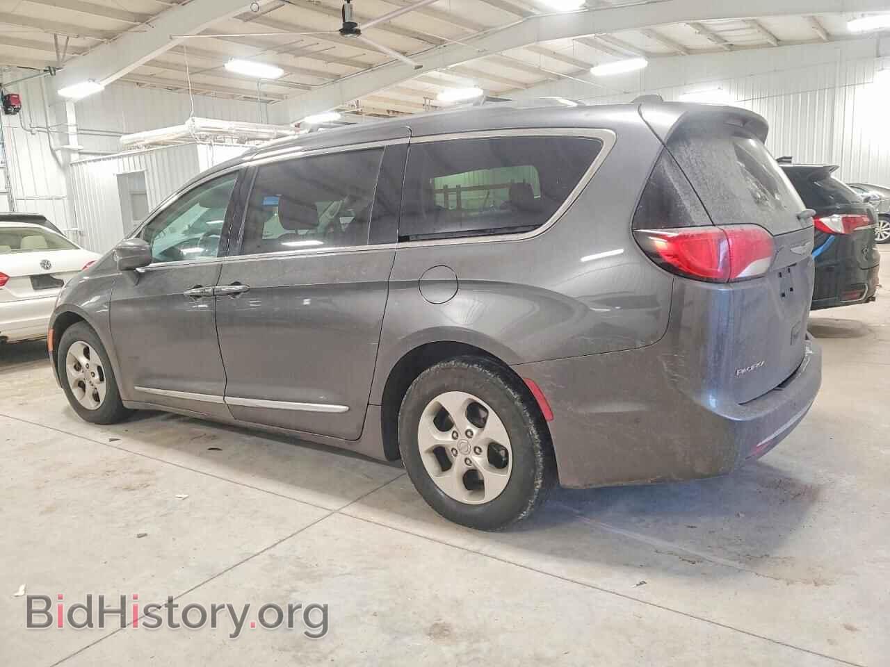 2017 CHRYSLER PACIFICA - VIN: 2C4RC1EG4HR515594 - Photo 2