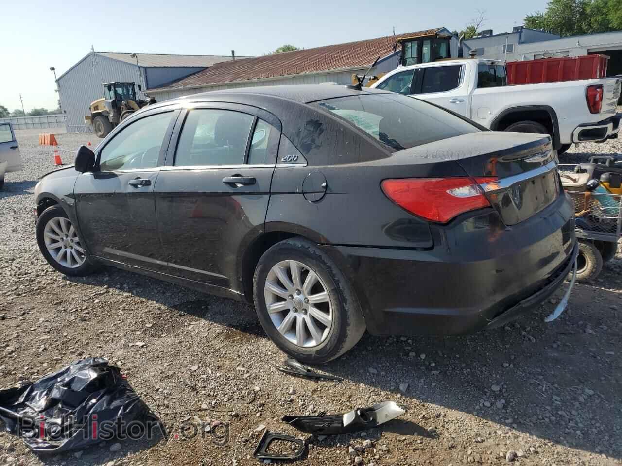2012 CHRYSLER 200 - VIN: 1C3CCBBB4CN118174 - Фото 2