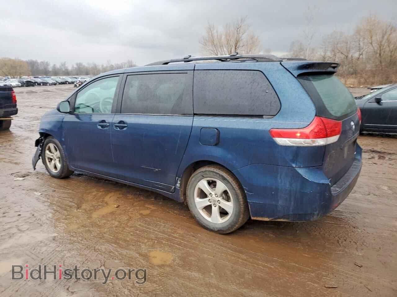 2011 TOYOTA All Models - VIN: 5TDKK3DC2BS099865 - Photo 2