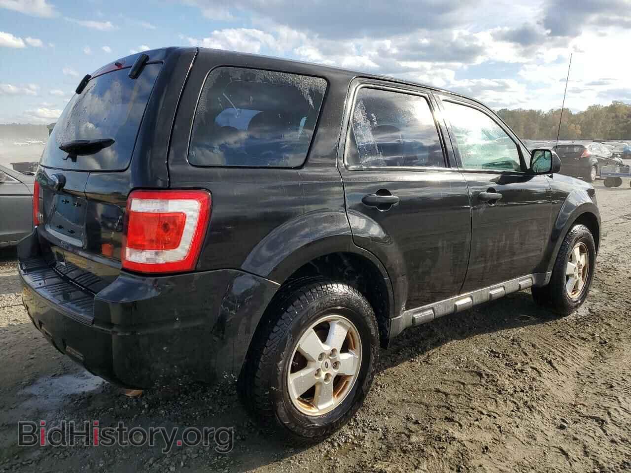 2011 FORD ESCAPE - VIN: 1FMCU0C79BKA39621 - Photo 3