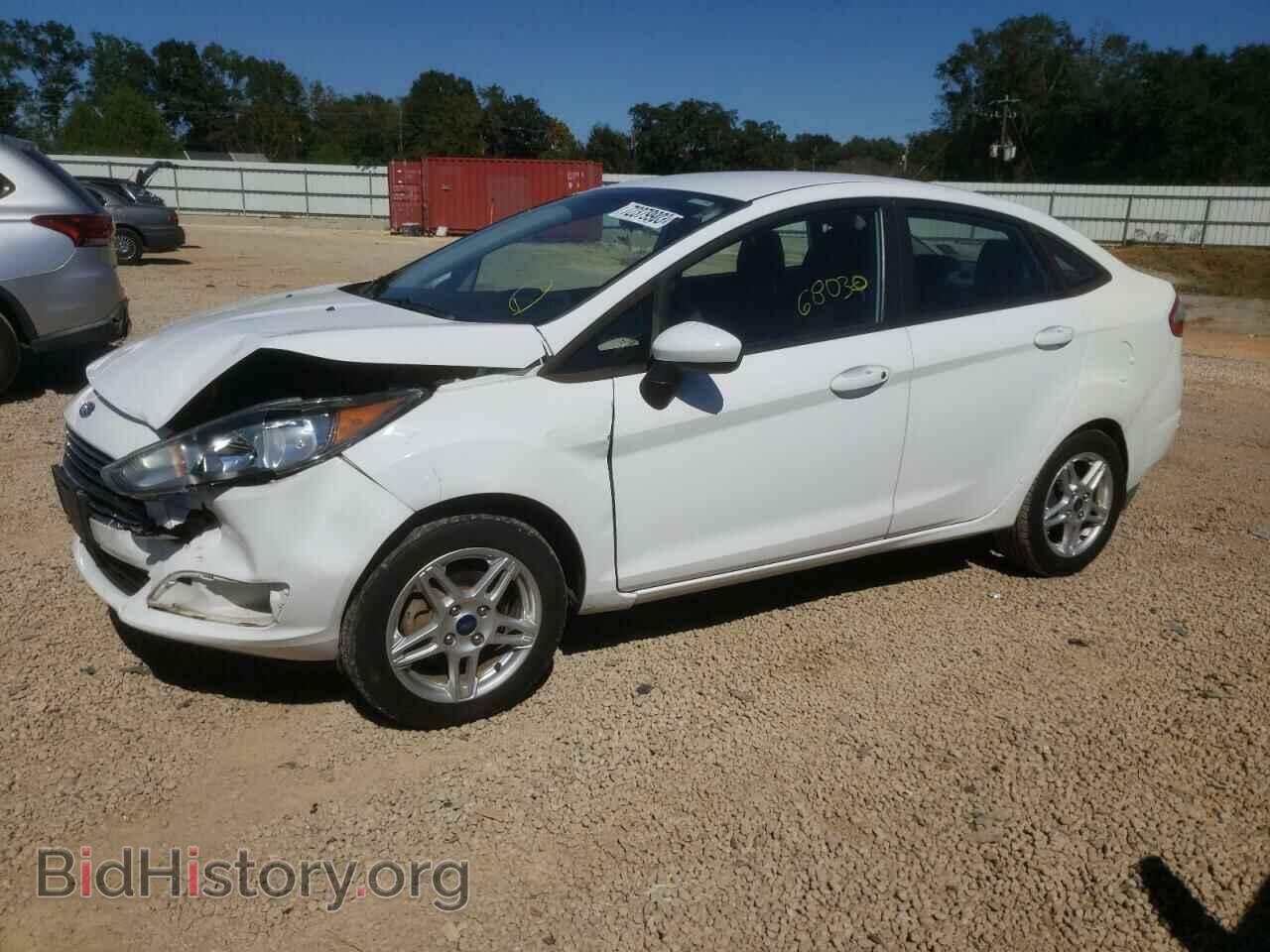 Фотография 3FADP4BJ9HM135437 - FORD FIESTA 2017