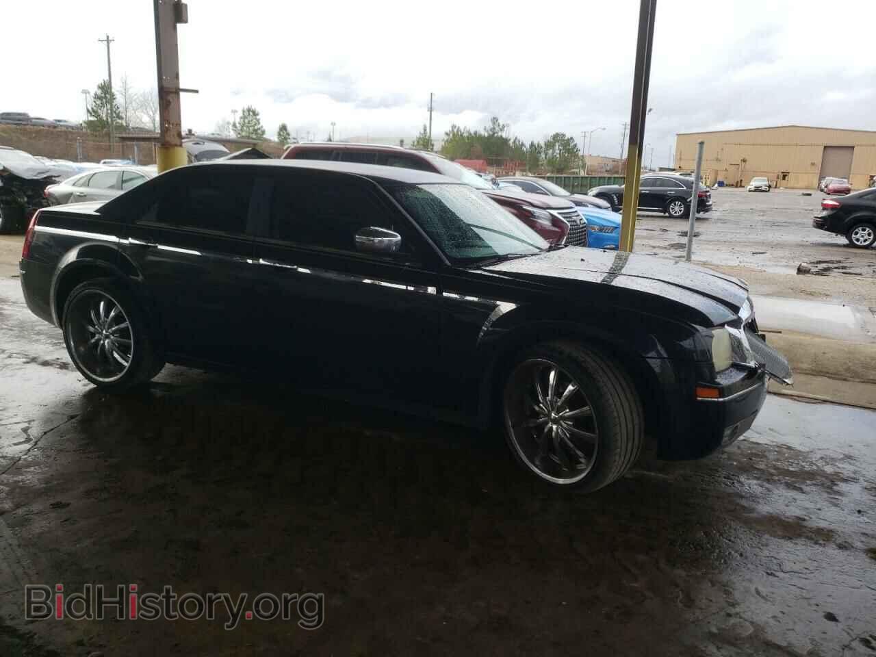 2018 CHRYSLER 300 - VIN: 2C3CA4CD6AH112366 - Фото 4
