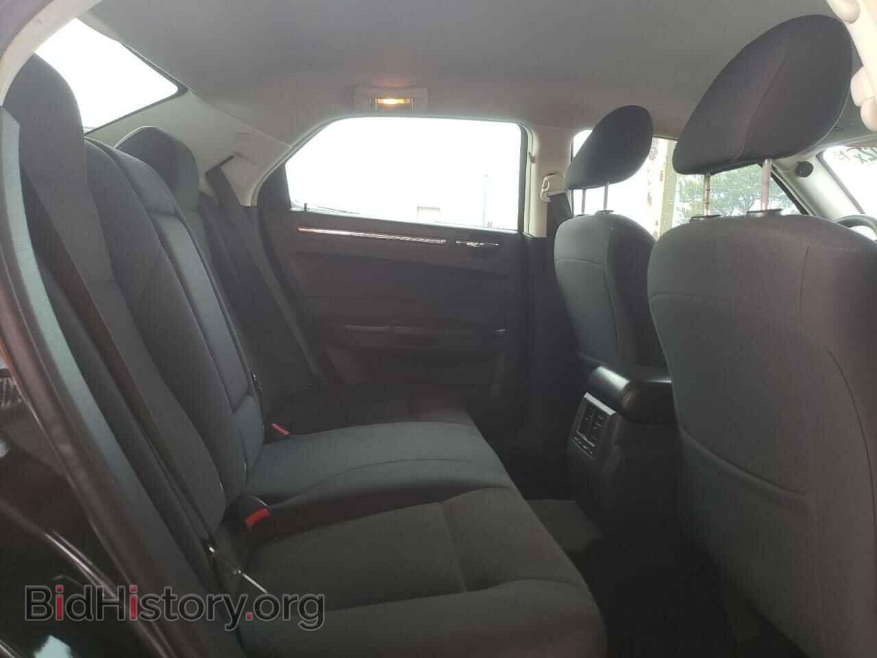 2018 CHRYSLER 300 - VIN: 2C3CA4CD6AH112366 - Фото 10